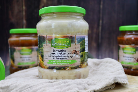 Schweine-Geschnetzeltes mit Steinpilzchampignon in Sahnesoße im Glas, vollkonserviert