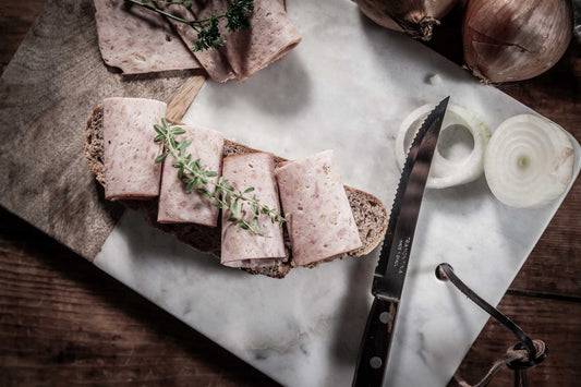 Römerbraten mit Röstzwiebel Aufschnitt